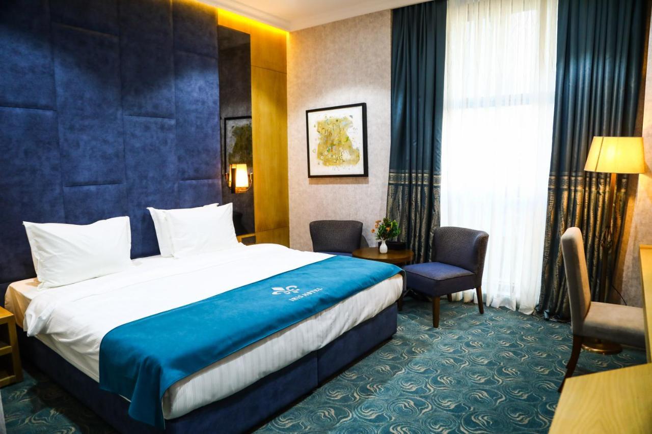 Iris Hotel Baku - Halal Hotel Exteriör bild