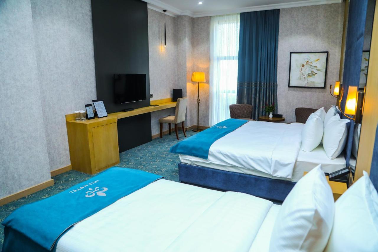 Iris Hotel Baku - Halal Hotel Exteriör bild