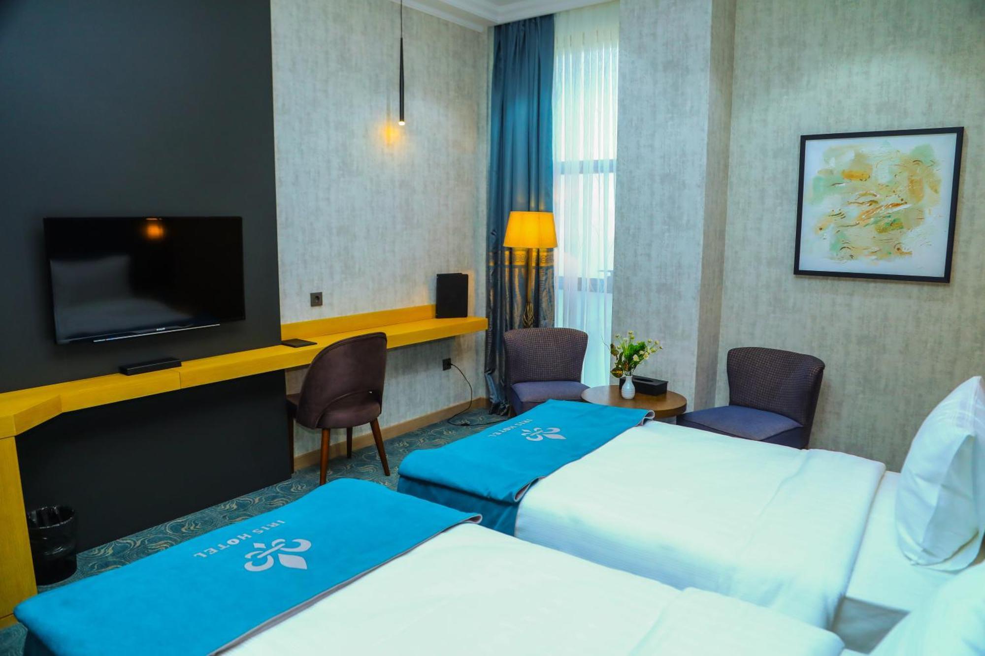 Iris Hotel Baku - Halal Hotel Exteriör bild